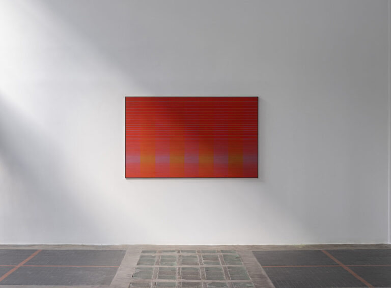 Julian Stańczak w Galerii Raster